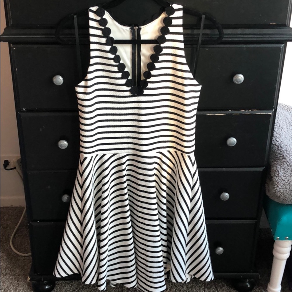 Striped Swing Dress w/Ric-Rac Detail Size Large